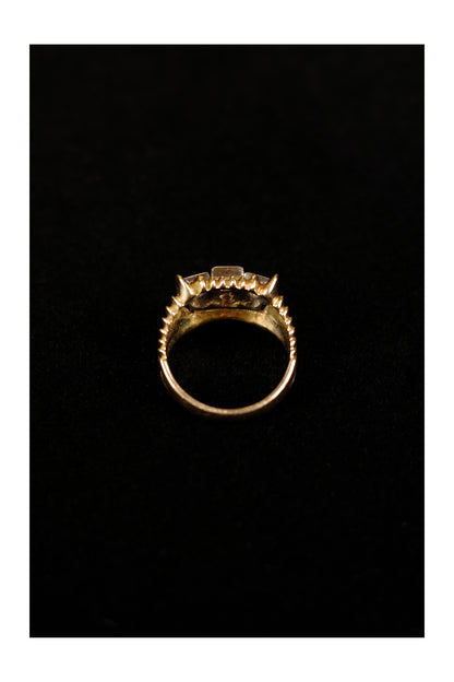 1940s Post-Art Deco Diamond Ring in 18K Yellow Gold