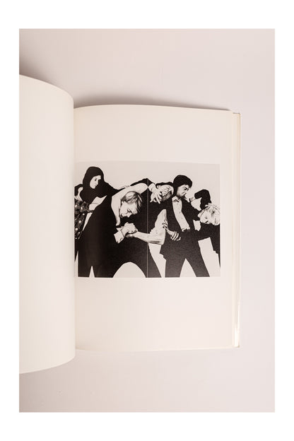 Robert Longo
“MEN IN THE CITIES”
1986 Vintage Art Book (Abrams)