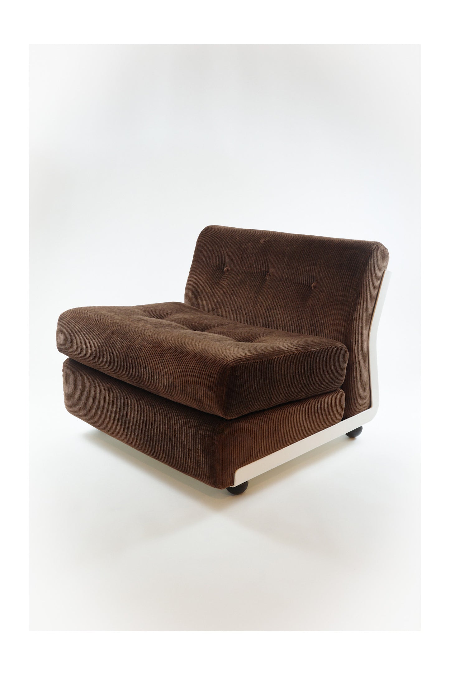 Amanta lounge chair by Mario Bellini for C&B Italia in the 1960s