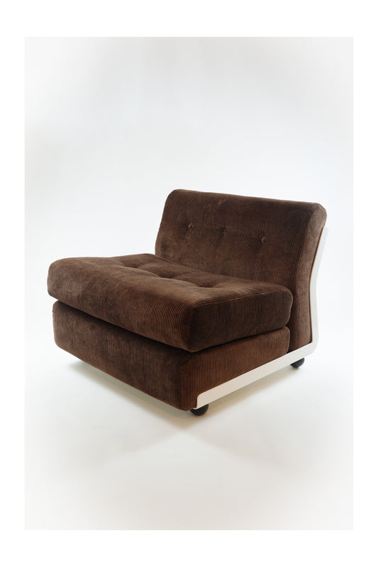 Amanta lounge chair by Mario Bellini for C&B Italia in the 1960s
